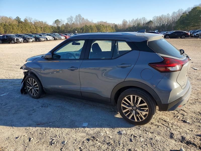 2021 Nissan Kicks sv