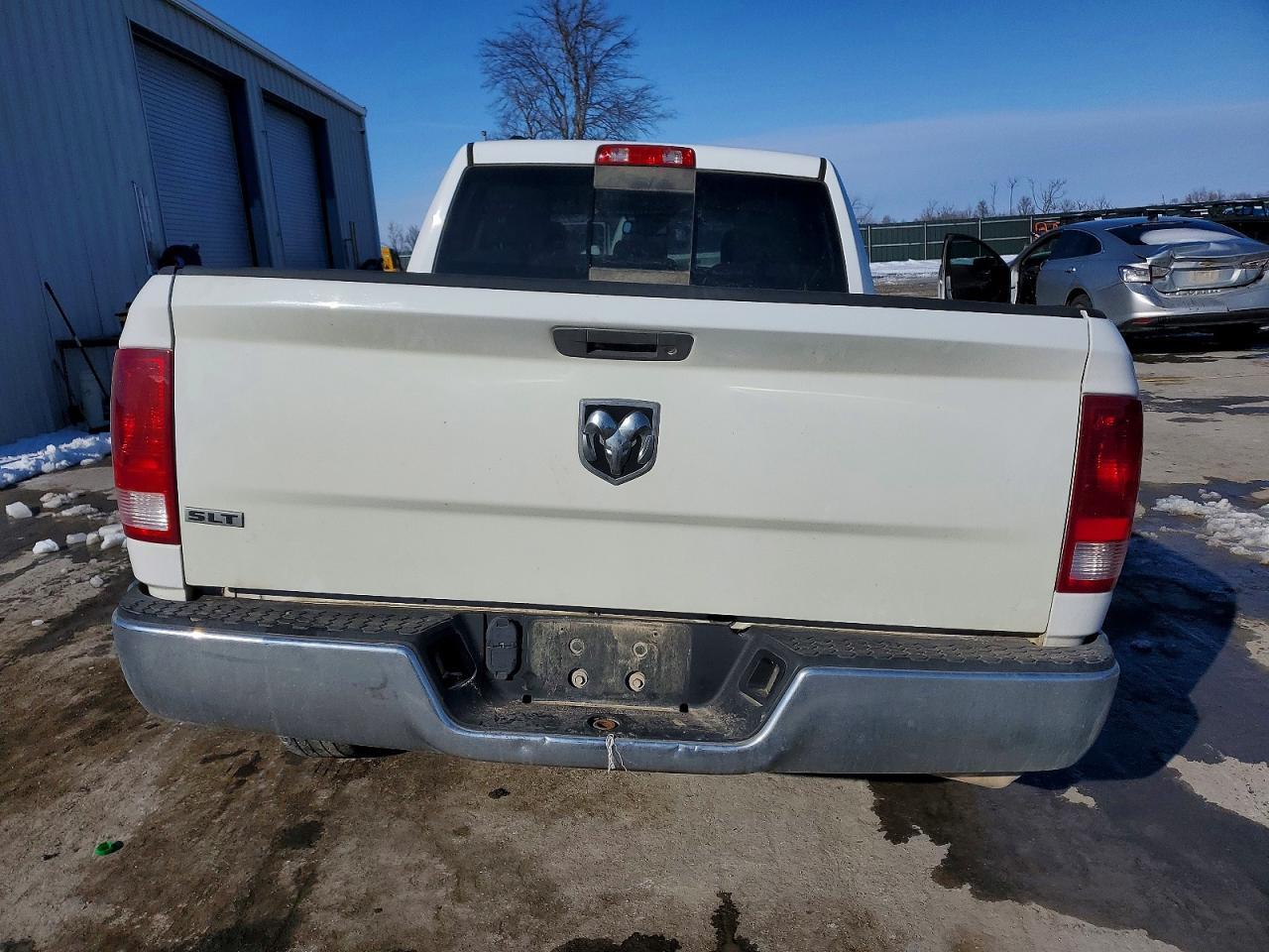 2016 Dodge RAM 1500 SLT