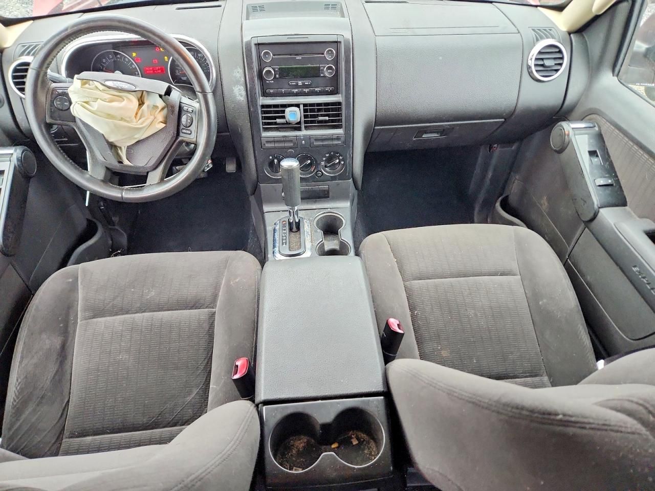 2010 Ford Explorer xlt