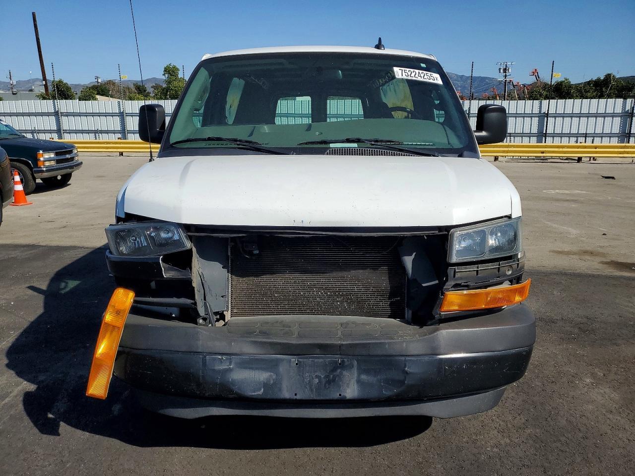 2018 Chevrolet Express 2500 Delivery Van