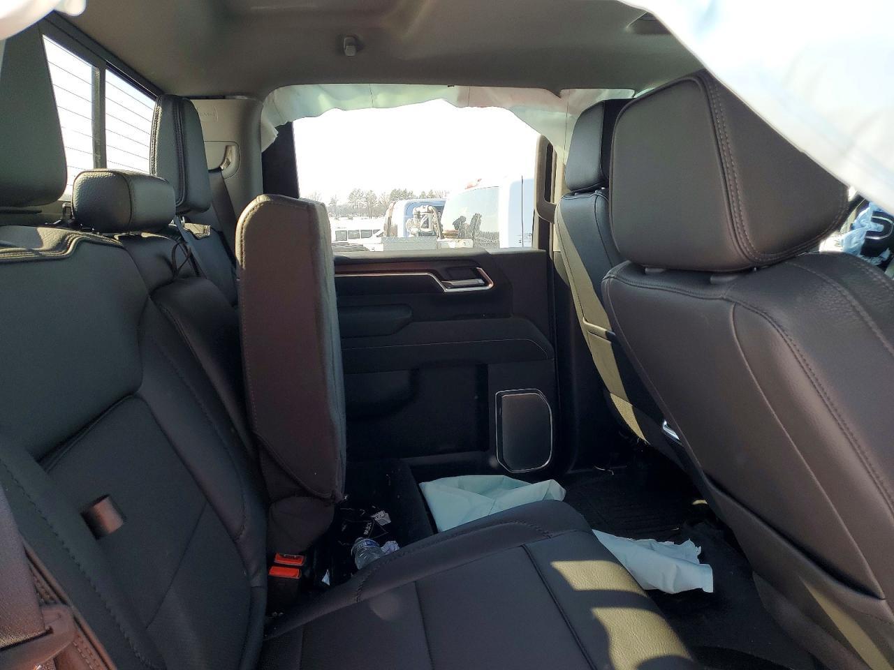 2025 GMC Sierra K2500 Denali