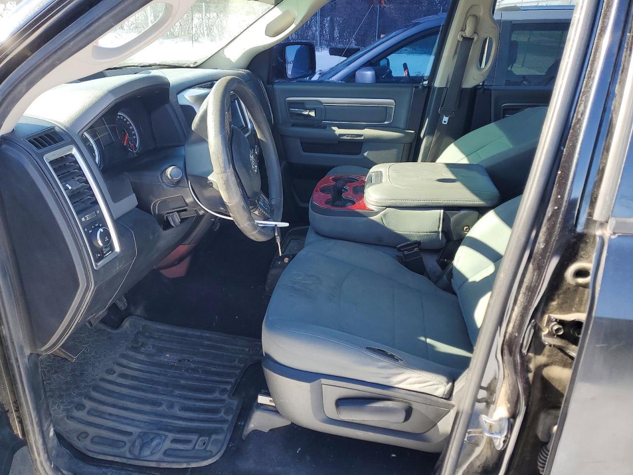 2018 Dodge RAM 1500 SLT