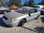 2005 Ford Taurus se