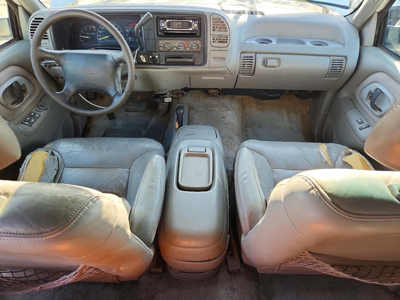 1995 GMC Suburban K2500