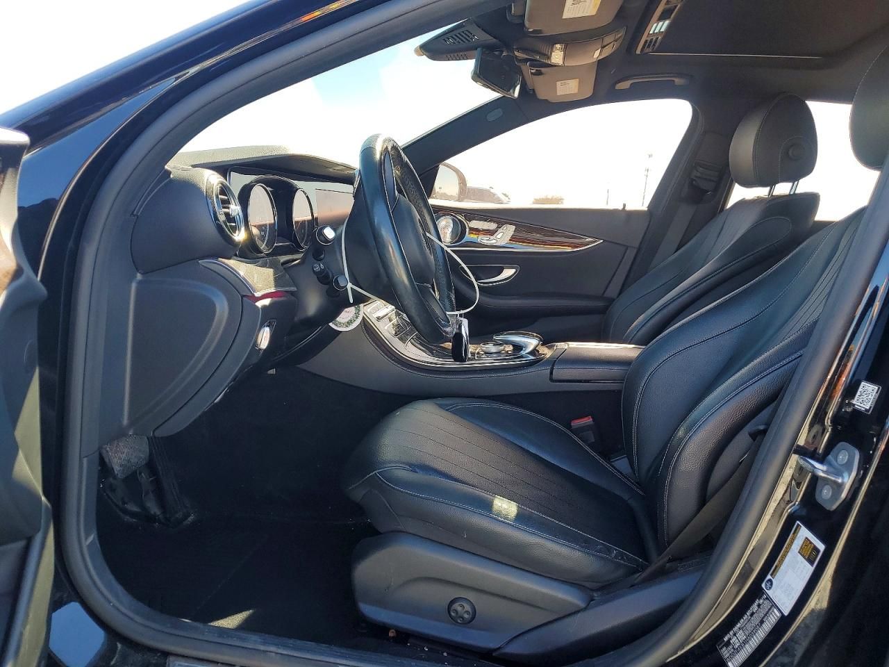 2017 Mercedes-Benz E 300 4matic