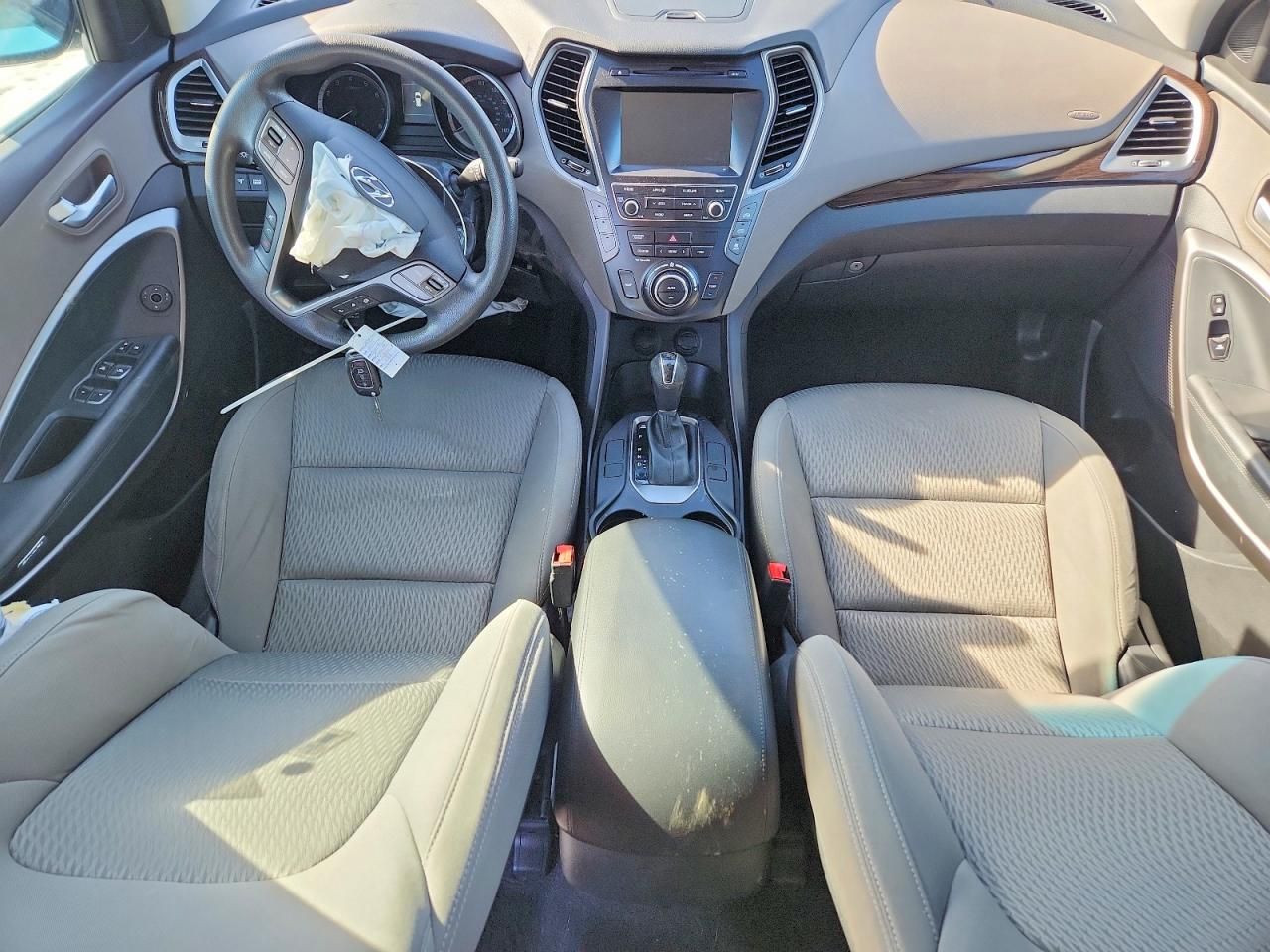 2017 Hyundai Santa fe se