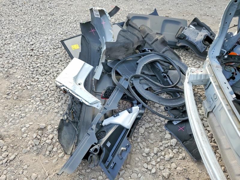 2024 Volvo Xc40 Core