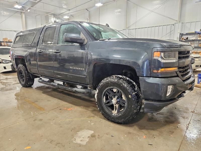 2017 Chevrolet Silverado K1500 lt