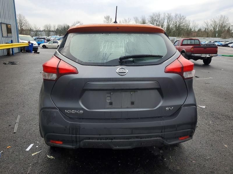 2019 Nissan Kicks s