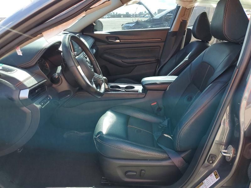 2021 Nissan Altima sr