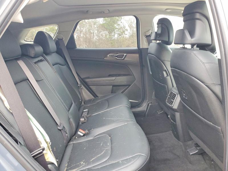 2025 KIA Sportage ex