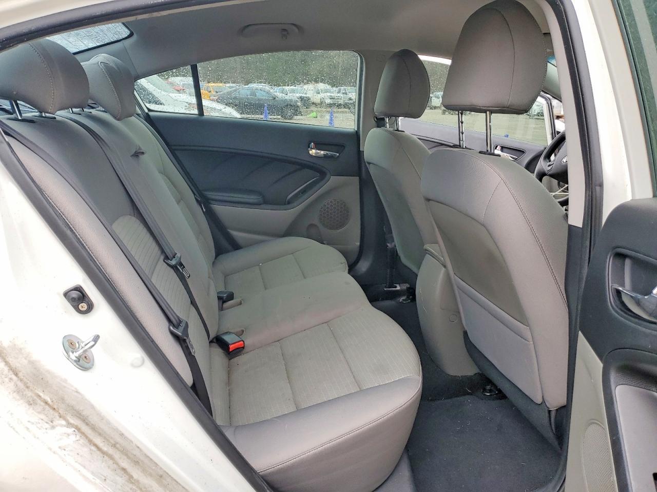 2016 KIA Forte lx