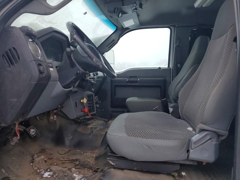 2011 Ford F750 Super Duty Bucket Truck