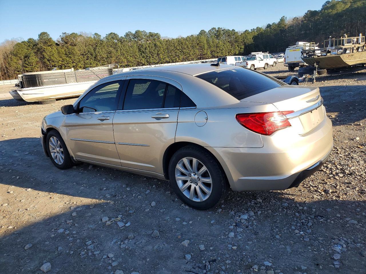 2013 Chrysler 200 Touring