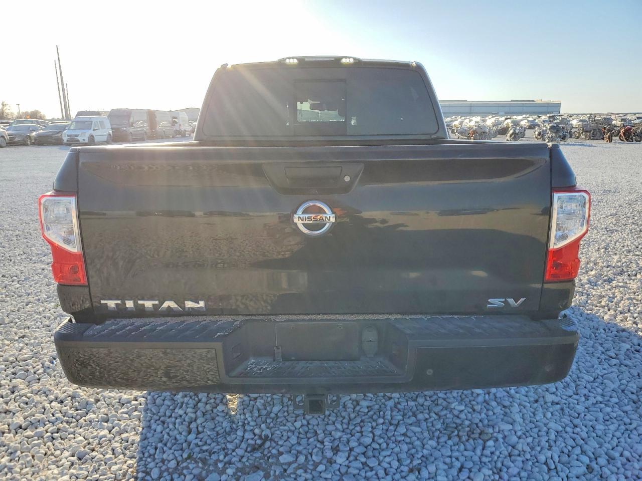 2021 Nissan Titan SV