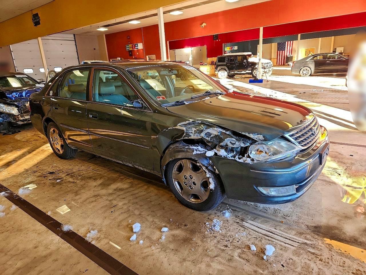 2004 Toyota Avalon xl