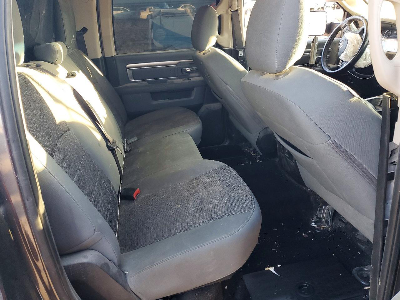 2016 Dodge RAM 1500 SLT