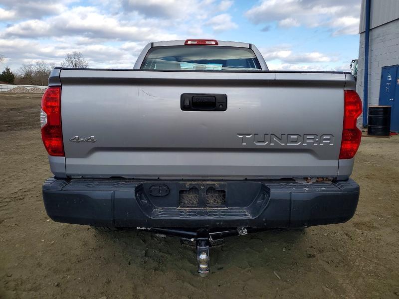 2014 Toyota Tundra Double cab sr