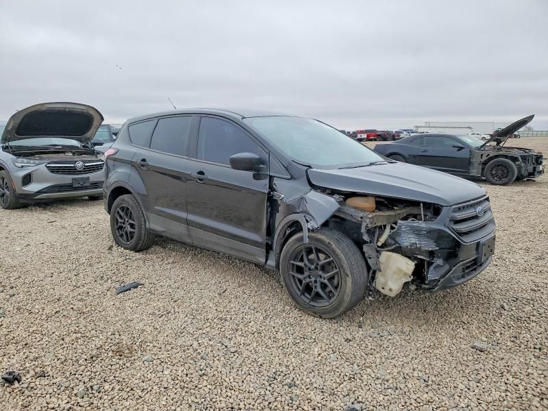 2018 Ford Escape s