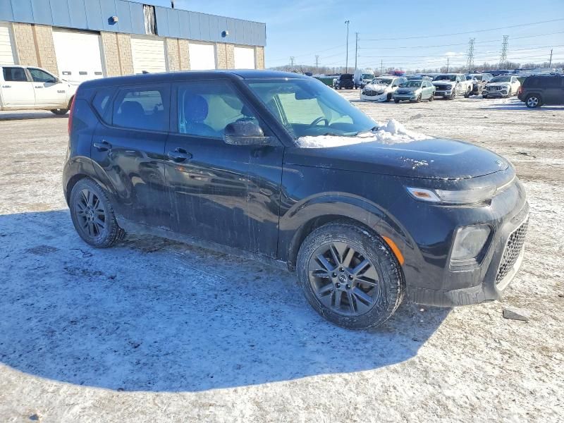 2021 KIA Soul lx