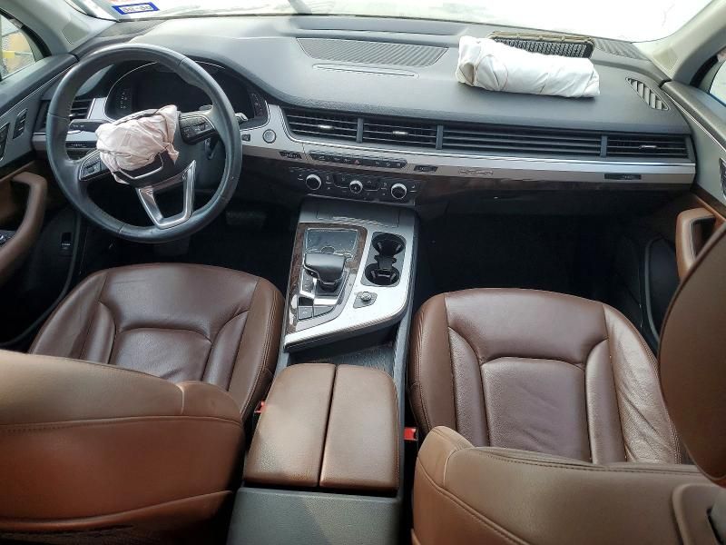 2019 Audi Q7 Premium Plus