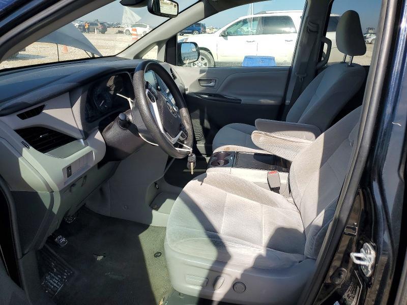 2018 Toyota Sienna le