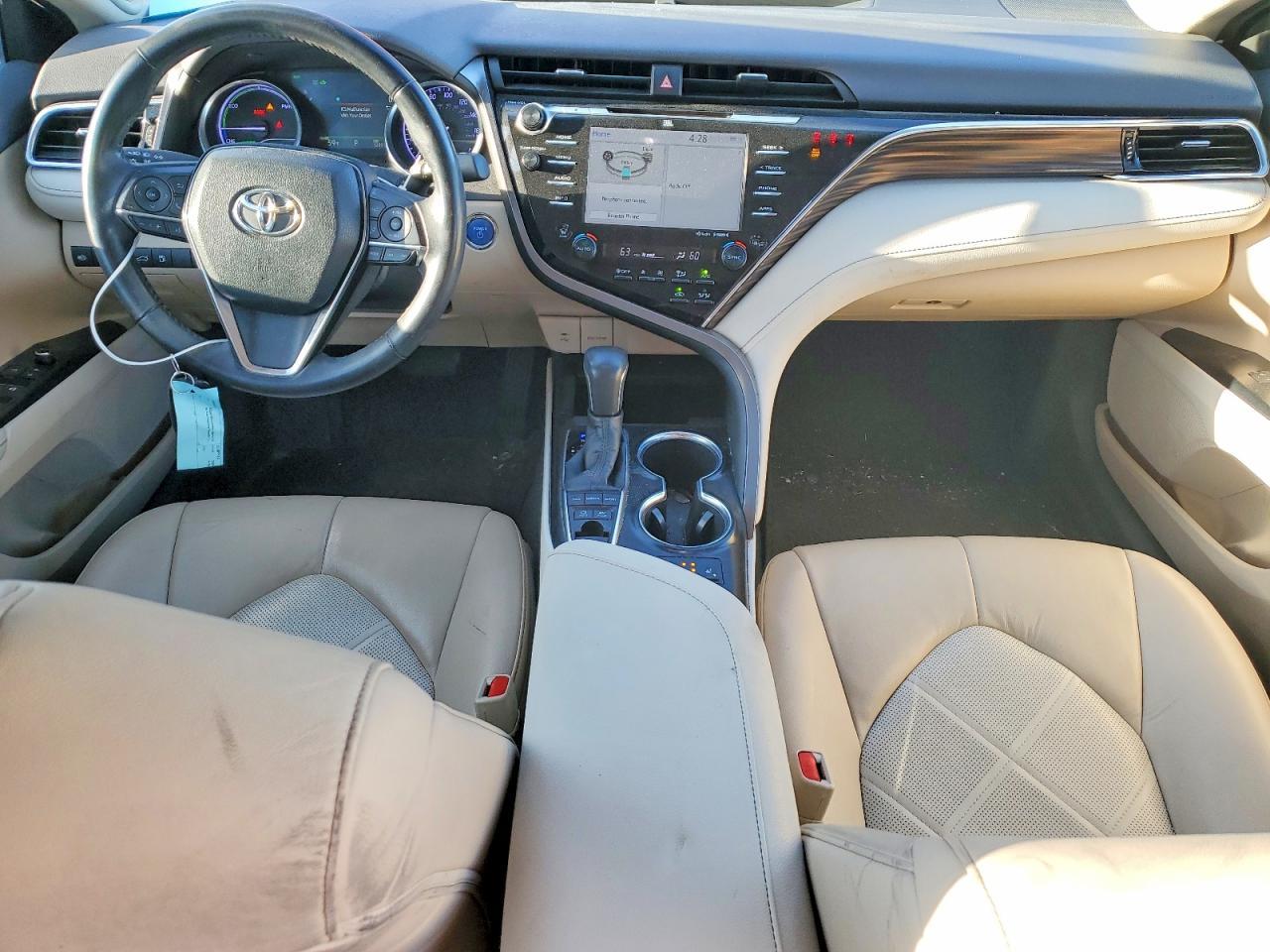 2018 Toyota Camry Hybrid