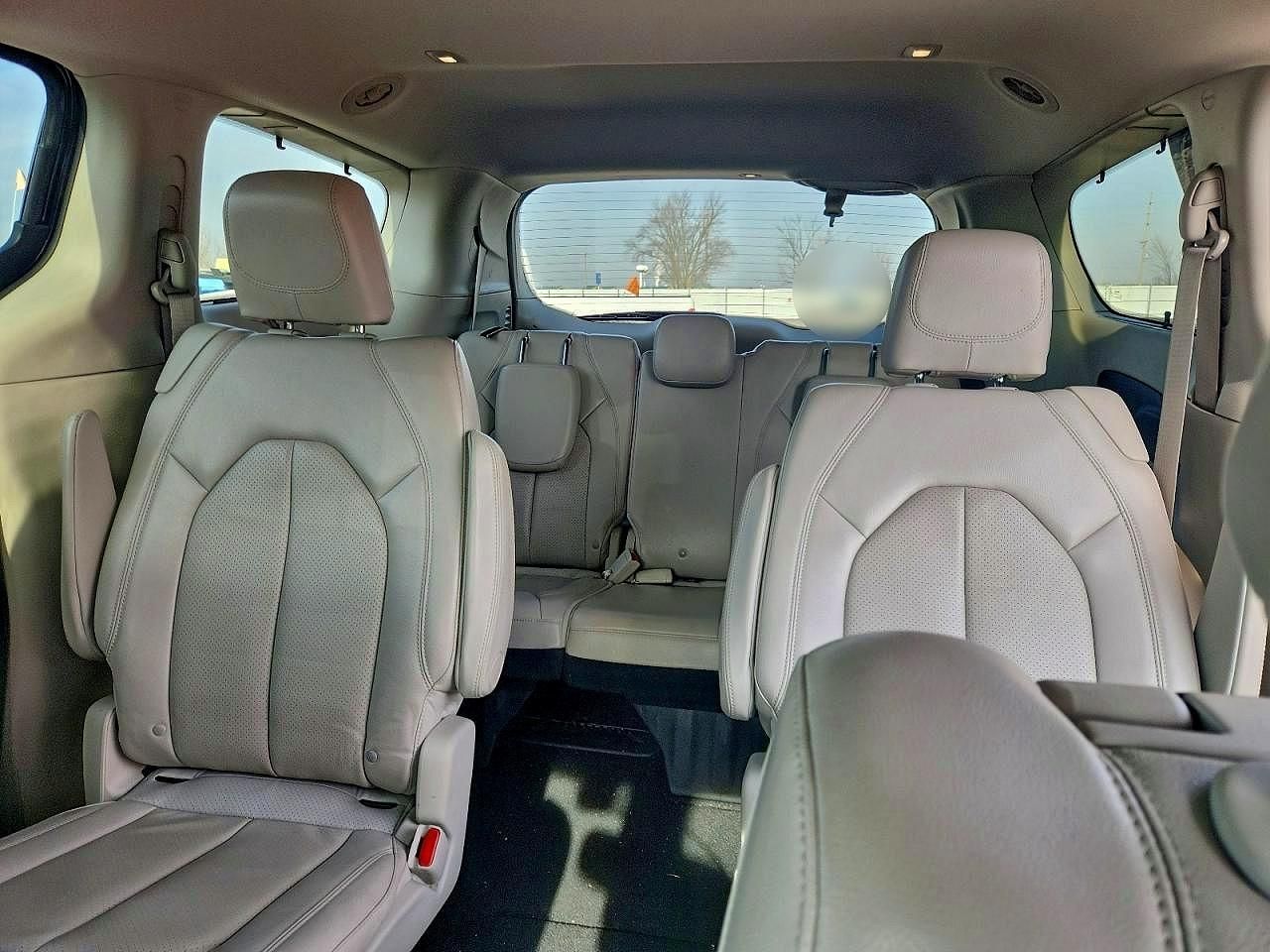 2017 Chrysler Pacifica Touring l Plus