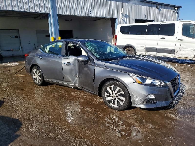 2019 Nissan Altima s