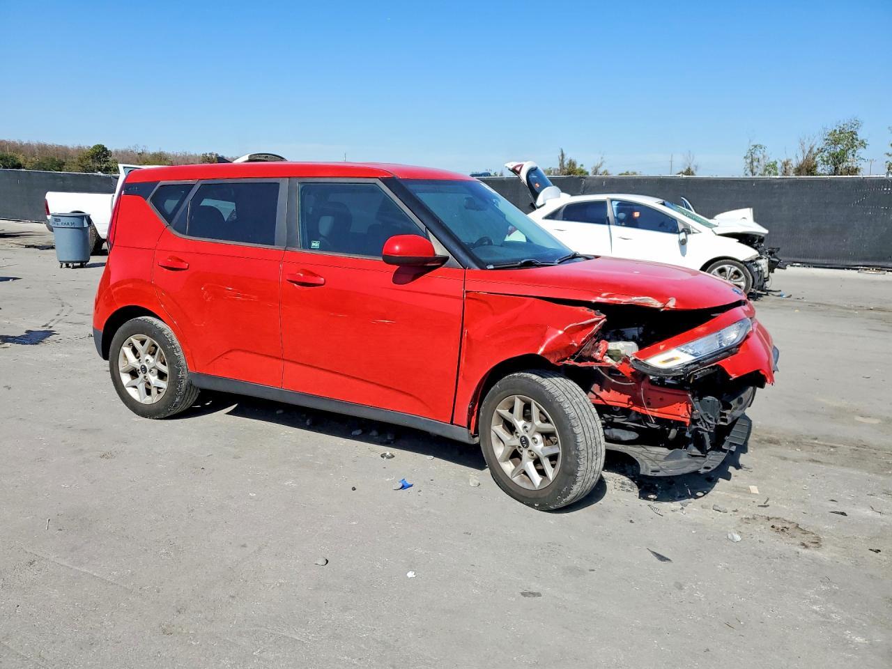 2020 KIA Soul lx