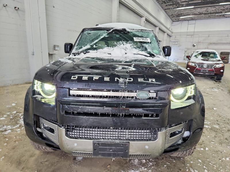2023 Land Rover Defender 110 s