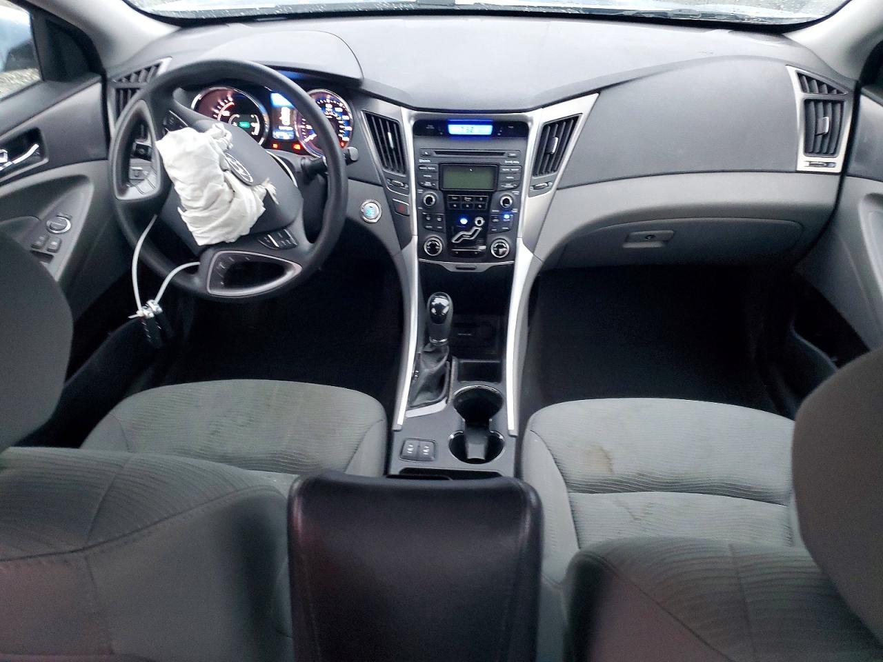 2013 Hyundai Sonata Hybrid