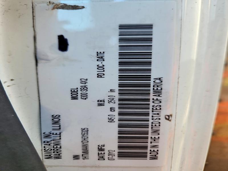 2013 International 4300 BOX Truck