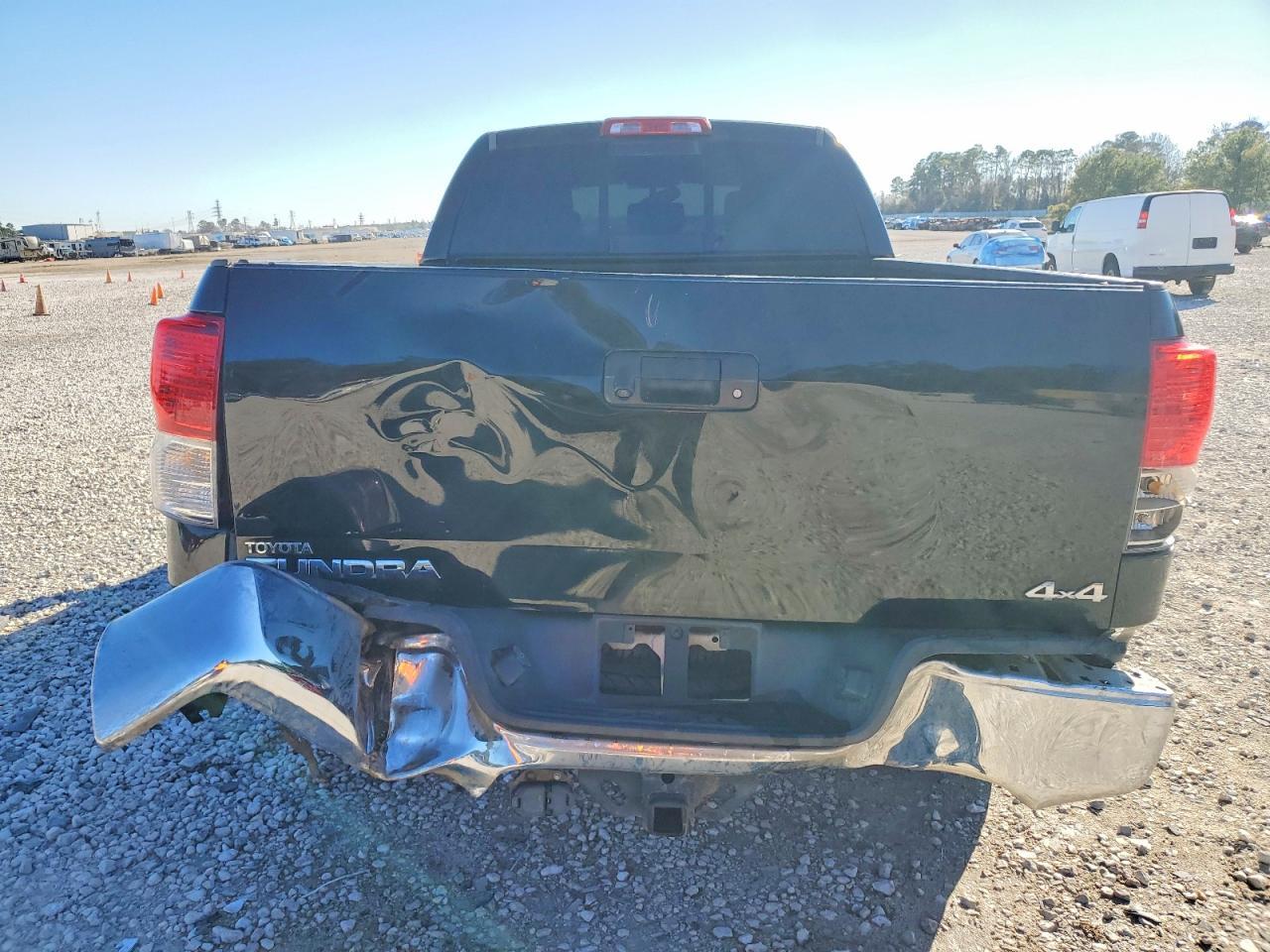 2011 Toyota Tundra Grade