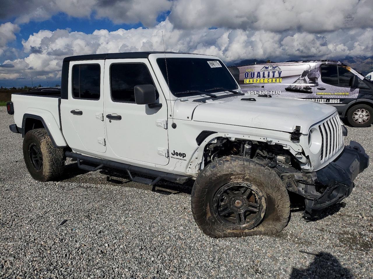 2023 Jeep Gladiator Sport