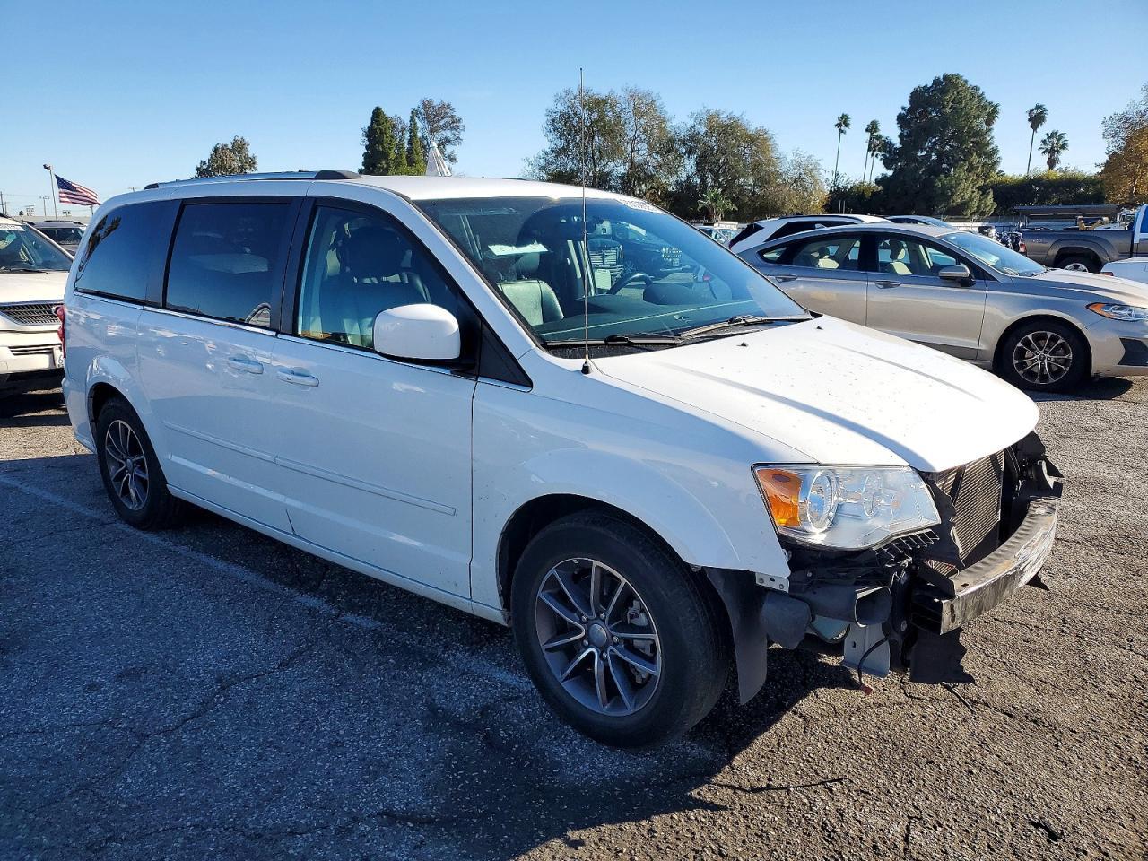 2017 Dodge Grand Caravan sxt