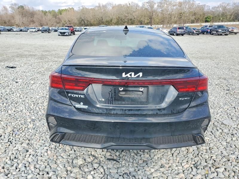 2024 KIA Forte gt Line