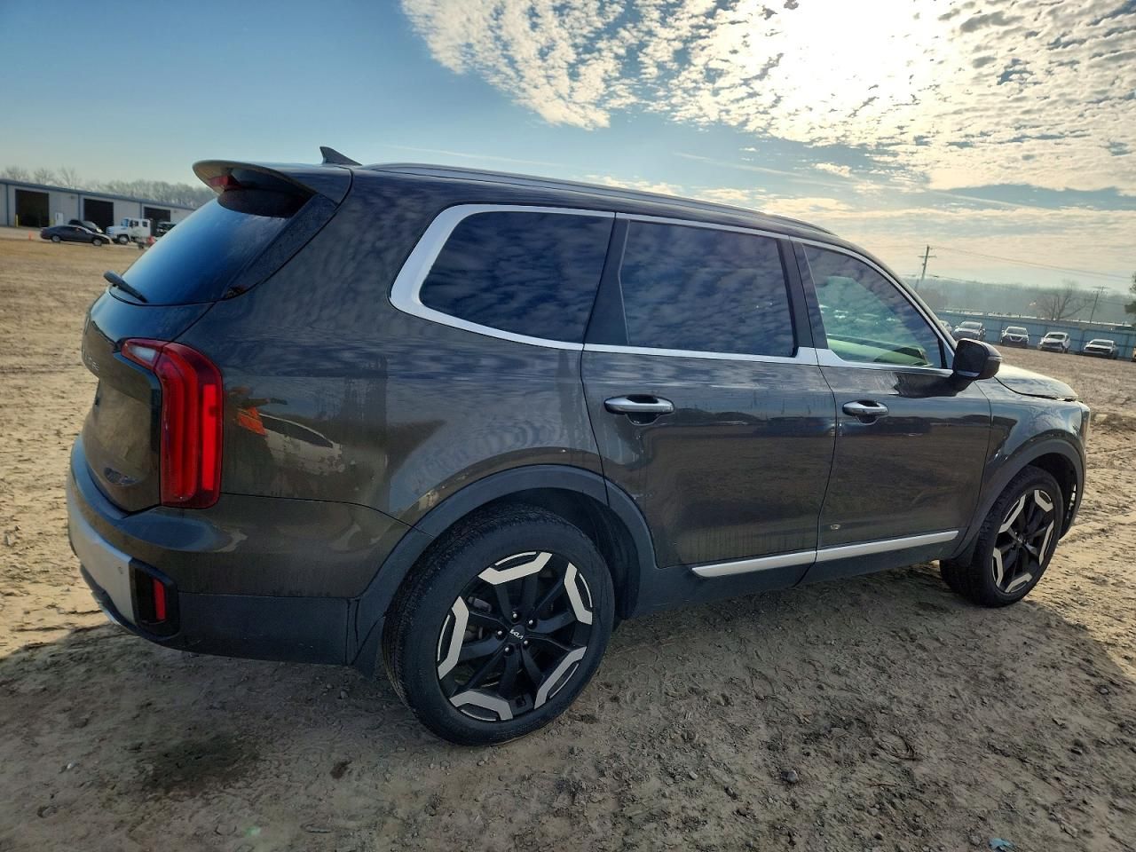 2023 KIA Telluride s