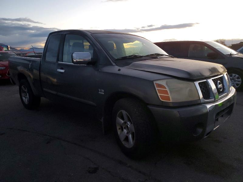 2004 Nissan Titan xe