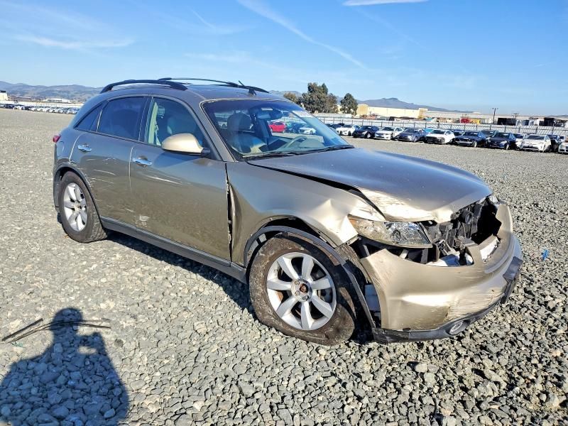 2005 Infiniti Fx35