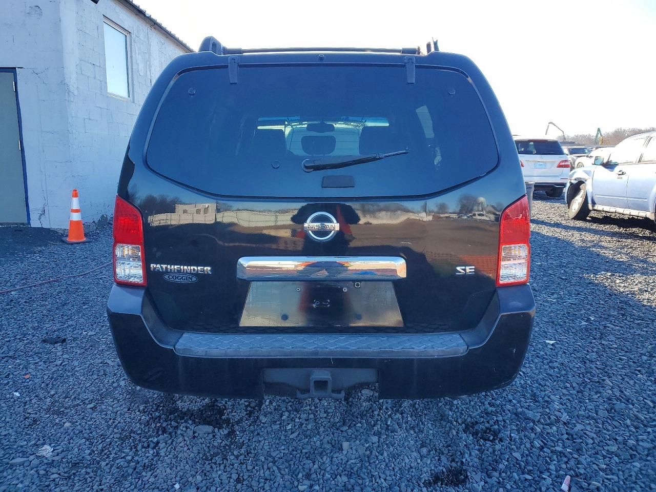 2005 Nissan Pathfinder le