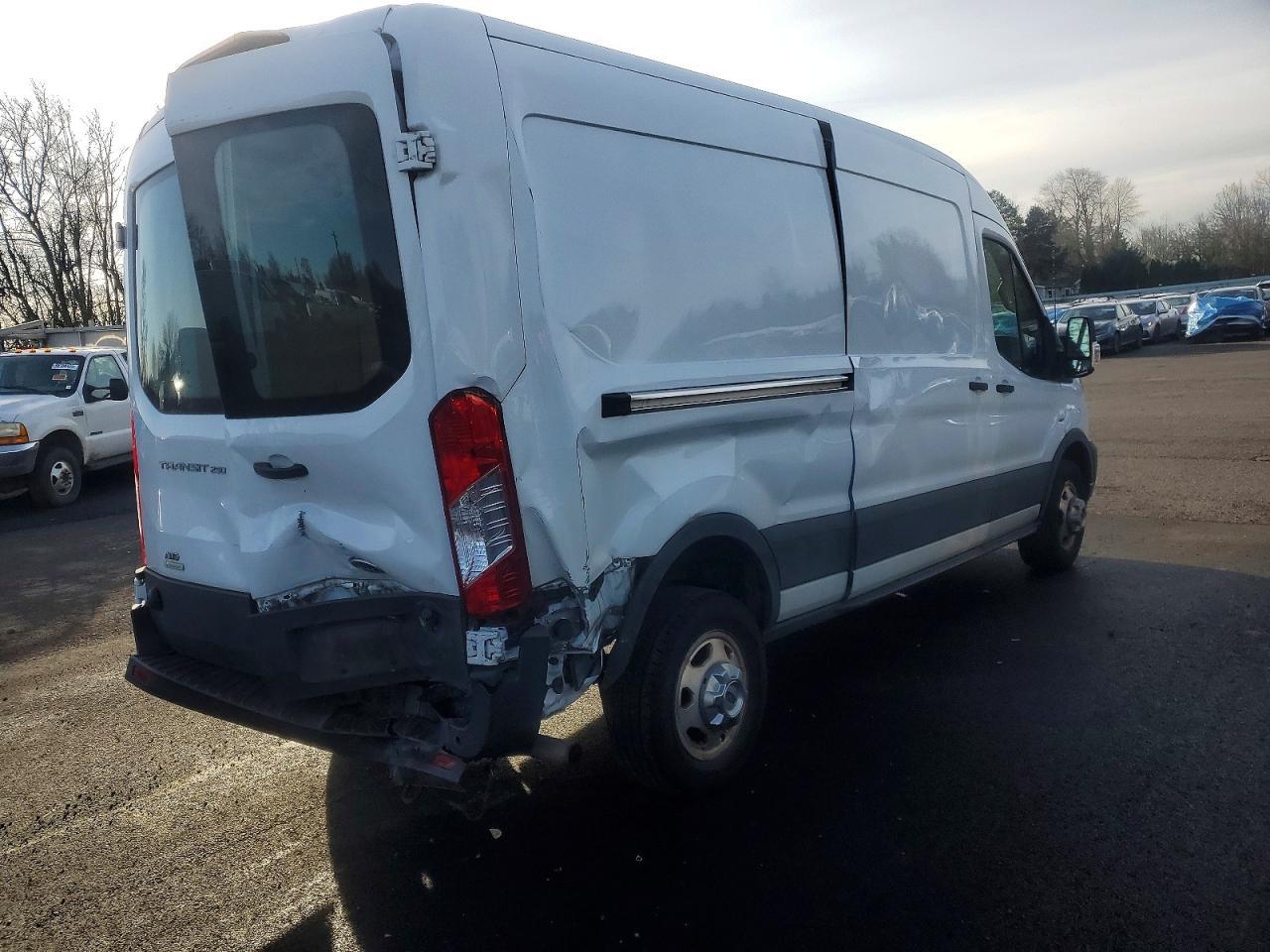2020 Ford Transit T-250