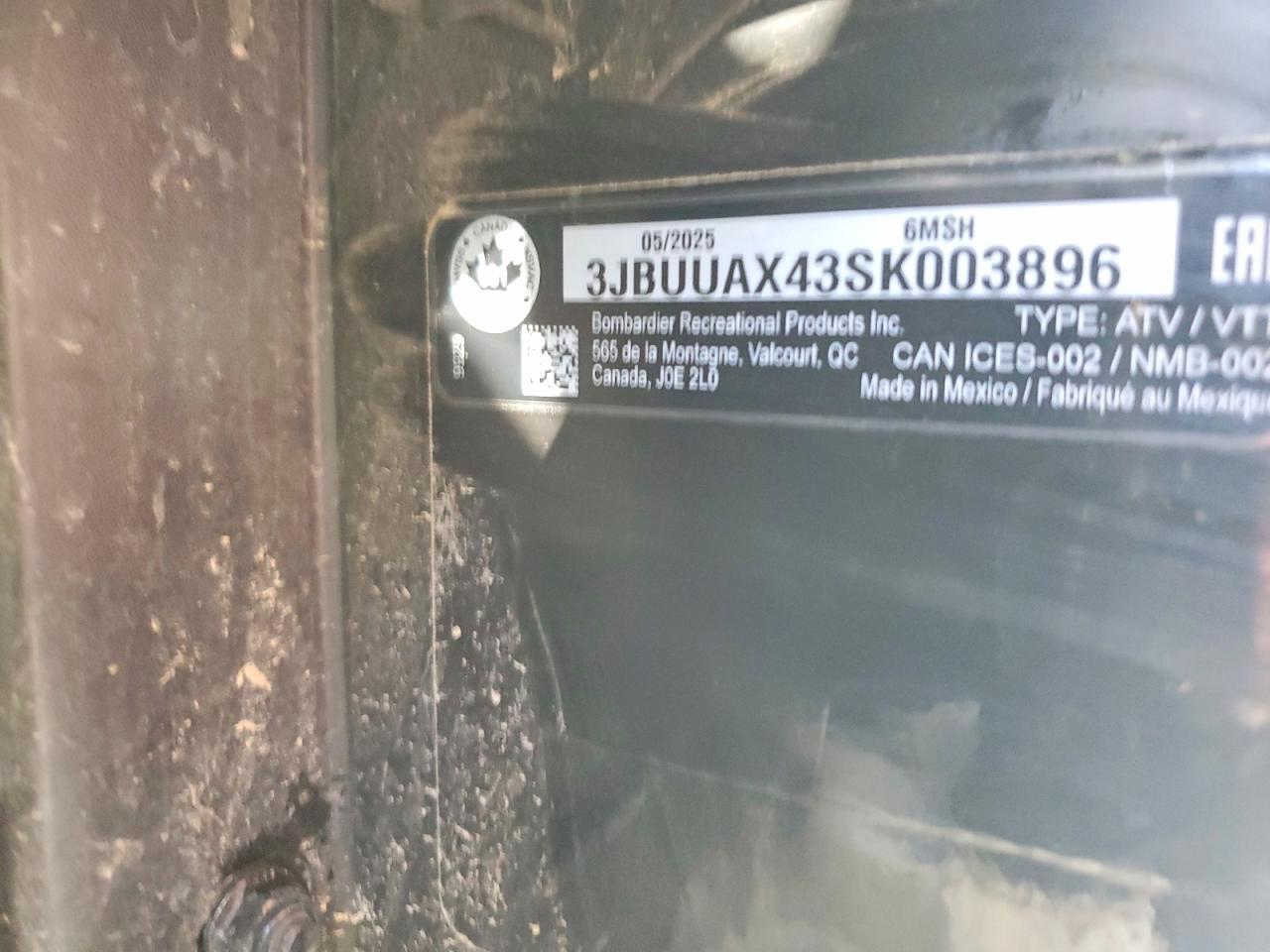 2025 Can-Am Defender Utility Vehicle