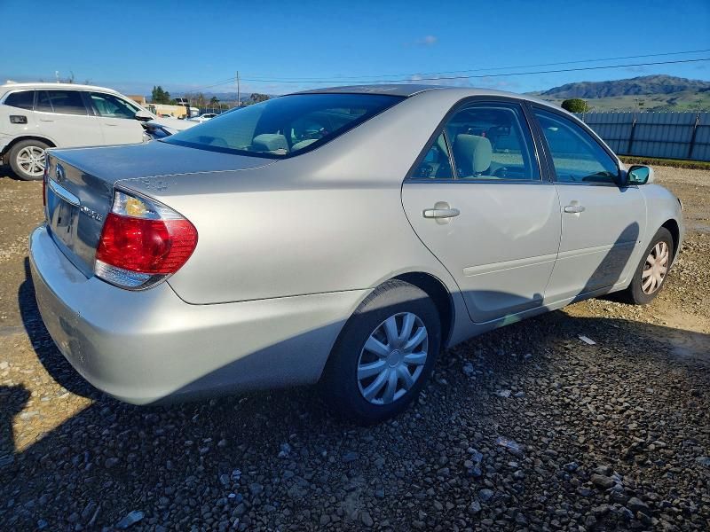 2006 Toyota Camry le
