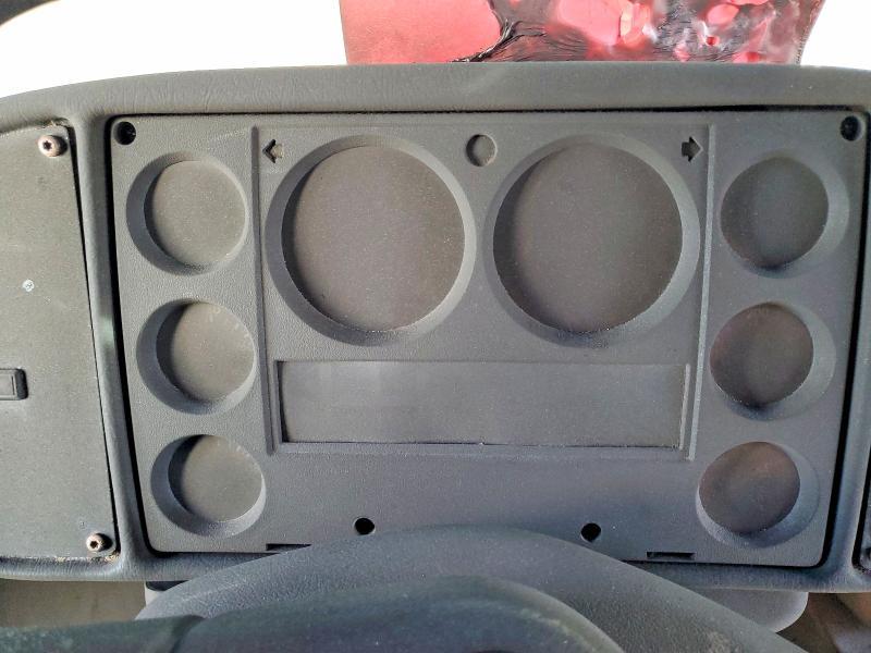 2002 Freightliner Chassis Fs65