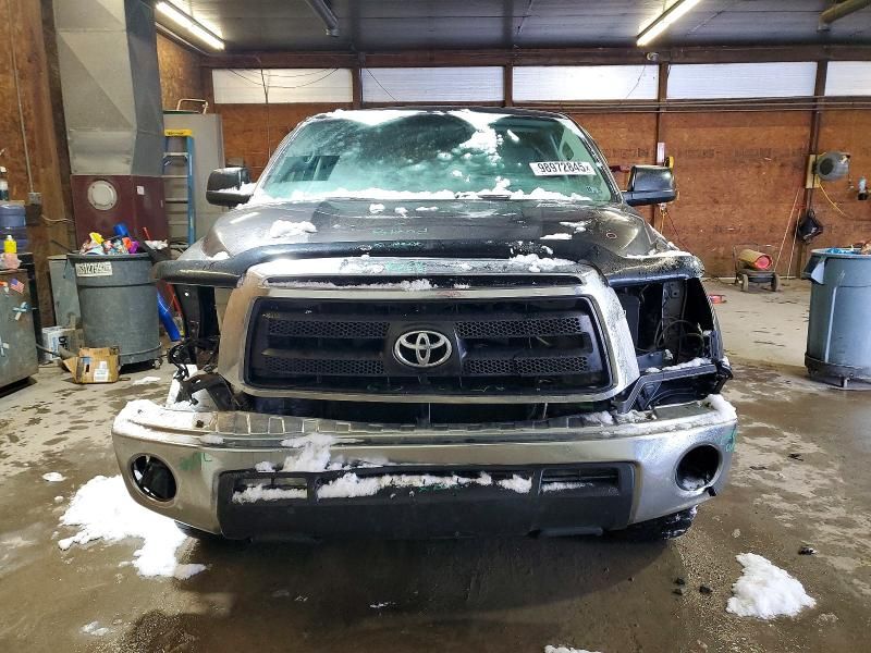 2011 Toyota Tundra Crewmax SR5