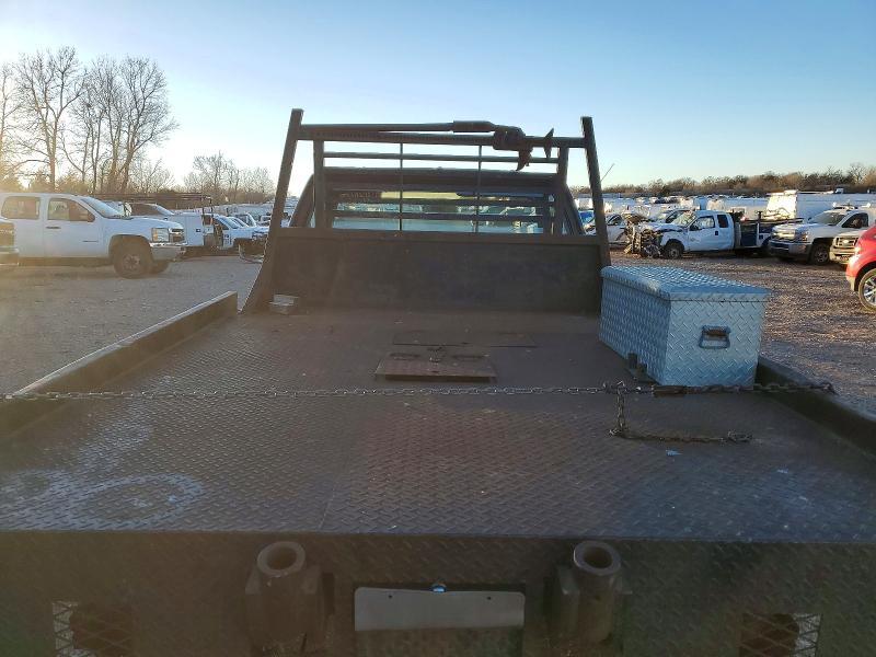 1988 Chev Rolet GMT-400 Flatbed Truck