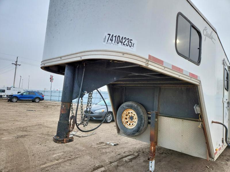 2005 Merhow Horse Trailer