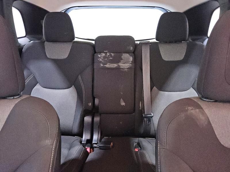 2015 Jeep Cherokee Sport