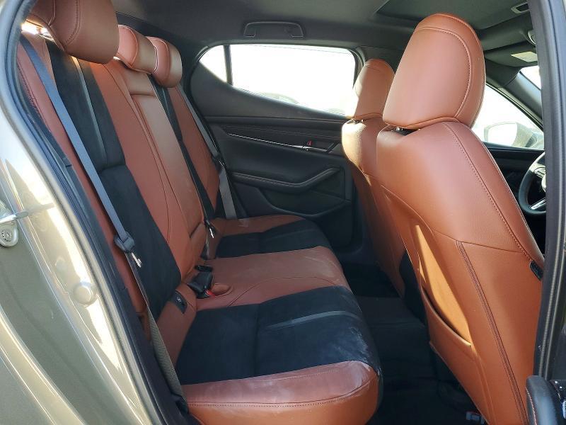 2024 Mazda 3 Carbon Turbo